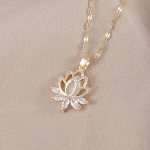 NWOT - Elegant Gold and Crystal Lotus Pendant Necklace